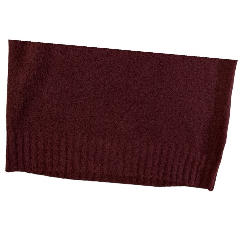 Universal Thread Size Small, Maroon Sweater, Incr… - image 2